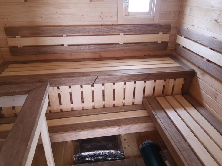 kvadro parnya ugol tonirovka-2